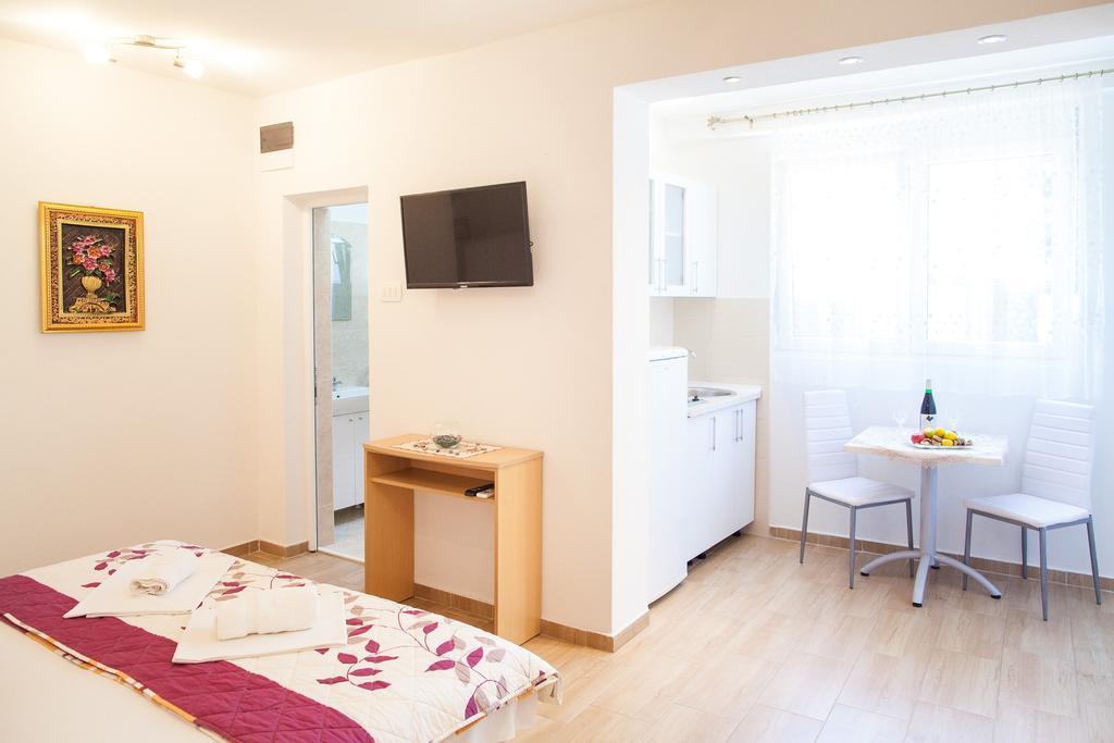 Apartments & Rooms Jelka Κότορ Εξωτερικό φωτογραφία